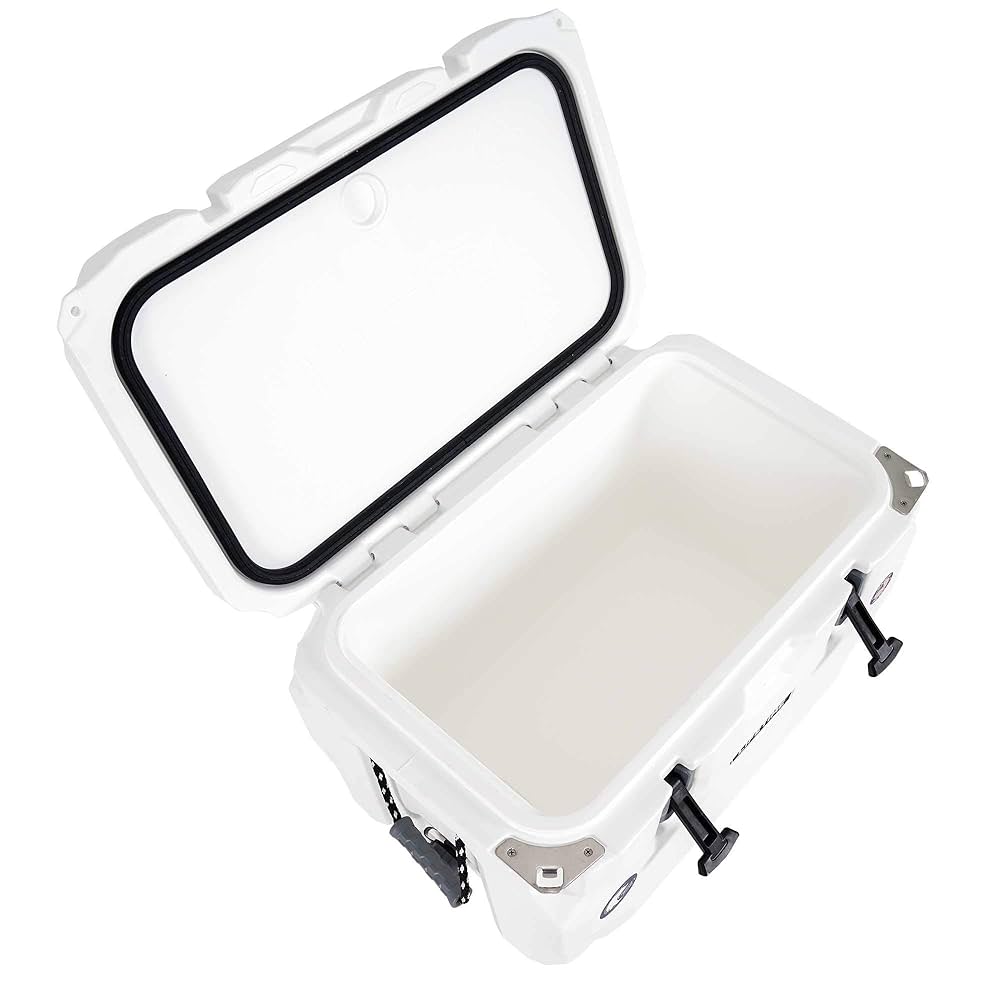 SummitPeak - High-Performance Ice Chest (65 Qt)